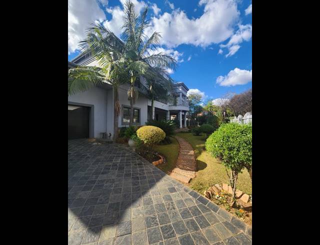 5 BEDROOM HOUSE FOR SALE IN ERASMIA